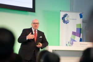 Prof. Dr. Raimund Klinkner (BVL): Transparenz in der Supply Chain wird durch die Digitalisierung realisierbar und erlebbar ©Kai Bublitz/BVL Tel.: +49171/5446015<br /> e-mail: info@kaibublitz.de<br /> Internet: www.kaibublitz.de<br /> Deutsche Bank AG<br /> BLZ.:200 700 24<br /> Konto Nr.:5249198