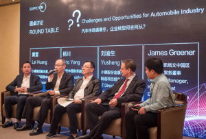 从左到右:博世杨总,金康黄总,金康刘总,凯络文James Greener,北京航信魏经理(主持人)