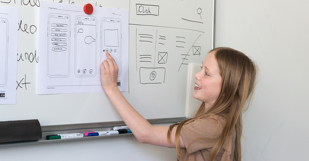 Presentation of the girls' first app