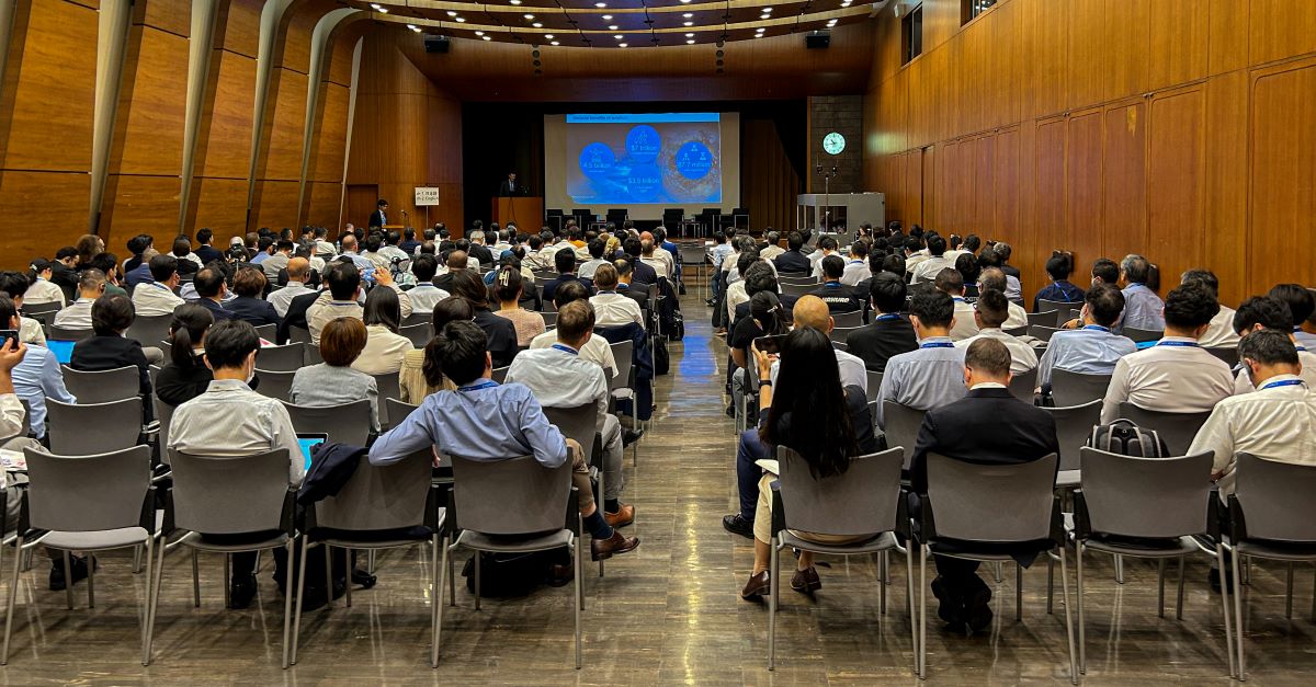 Presentations on Aeromart Nagoya Day 1 at the Nagoya Chamber of Commerce and Industry.